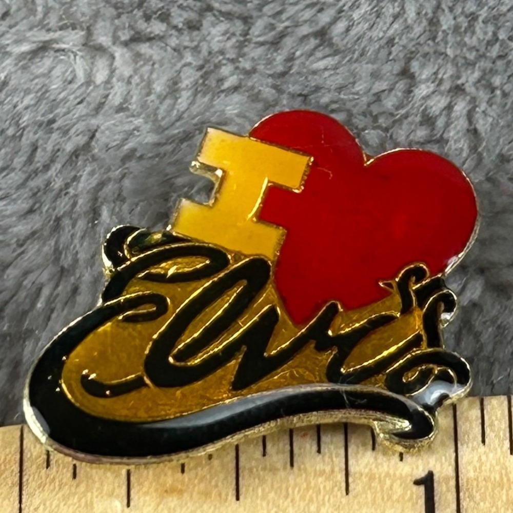 Vintage I Love Elvis Presley Enamel Lapel Pin Gold Tone Tie Tac Red Heart King